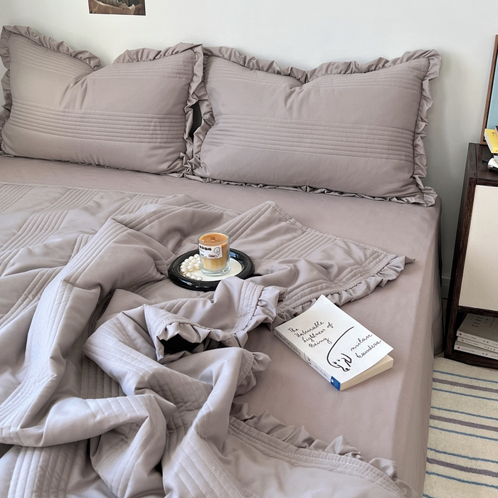 91家纺网 家纺一手货源 找家纺 六巷胡同 2025新款韩国INS博主同款绗缝水洗纱夏被四件套 迷雾灰