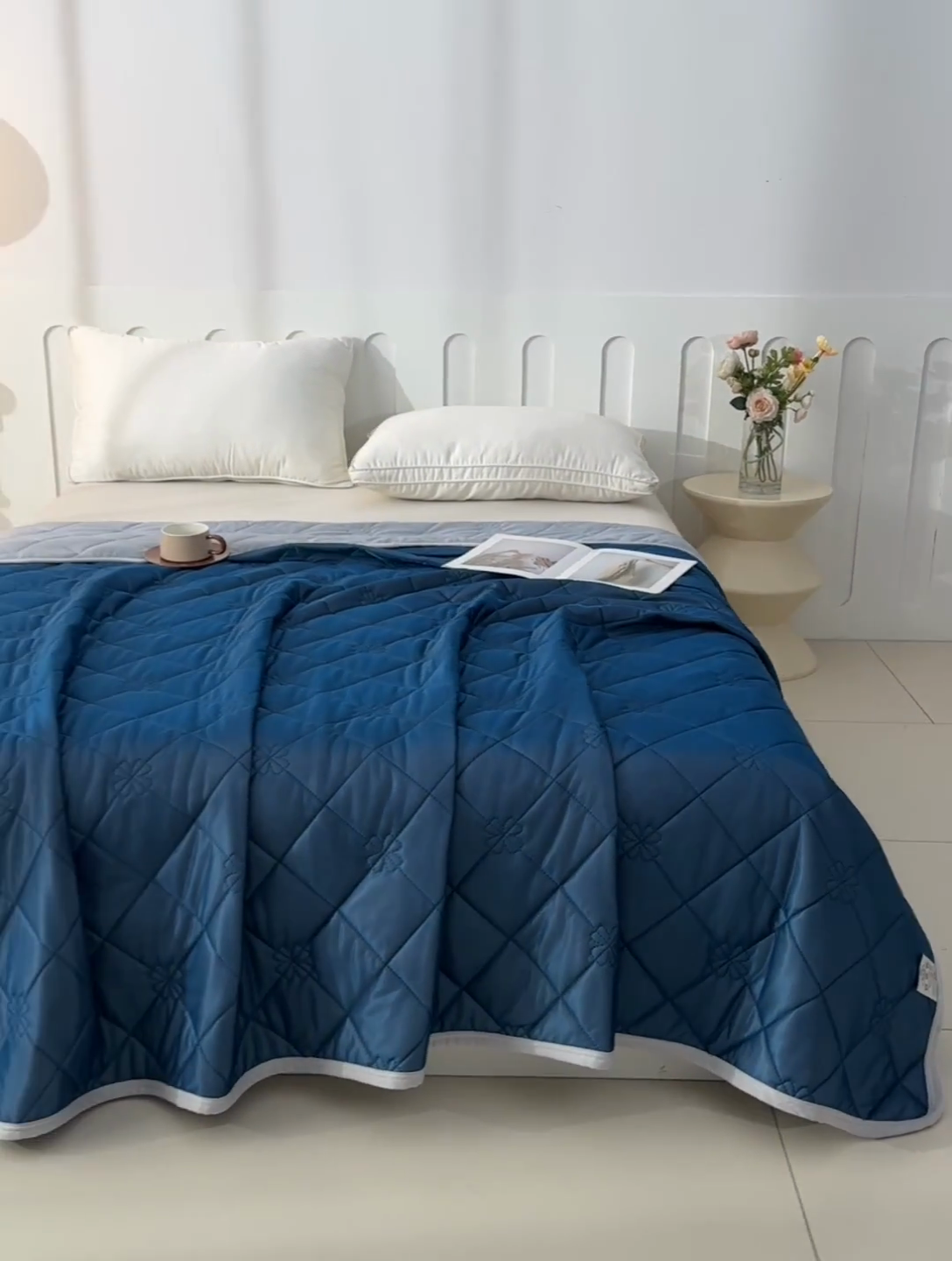 91家纺网 家纺一手货源 找家纺 眠多宝 2025新款冰激凌凉感丝纯色夏被被子被芯（跨境电商） 湖蓝色