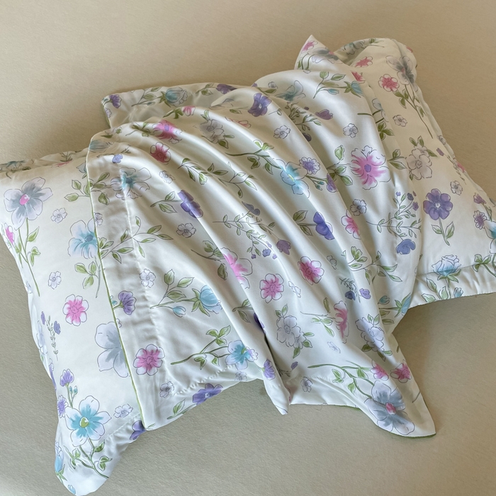 91家纺网 家纺一手货源 找家纺 宝士康家纺 2025新款10A抗菌双层纱豆豆绒夏被 花韵