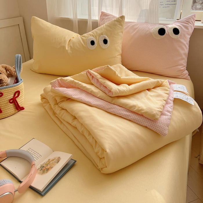 91家纺网 家纺一手货源 找家纺 慕尚家纺 2025新款大眼萌仔夏被 大眼萌 黄粉格