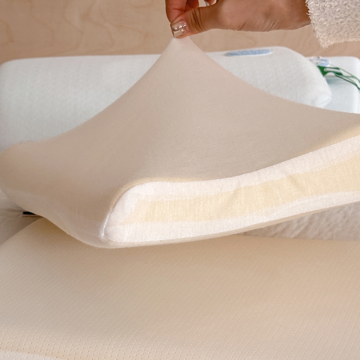 91家纺网 家纺一手货源 找家纺 伟邦枕芯 2025新款淘气熊生物机儿童枕头枕芯 蓝色高枕25*45cm一只