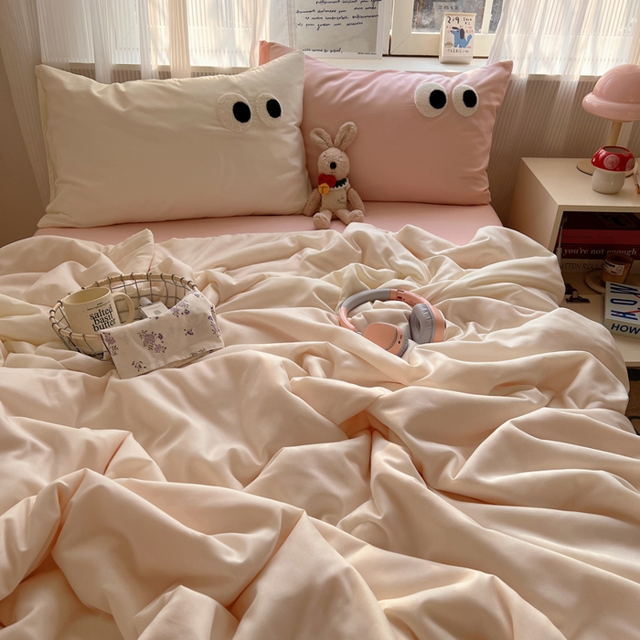 91家纺网 家纺一手货源 找家纺 慕尚家纺 2025新款大眼萌仔夏被 大眼萌 米白粉