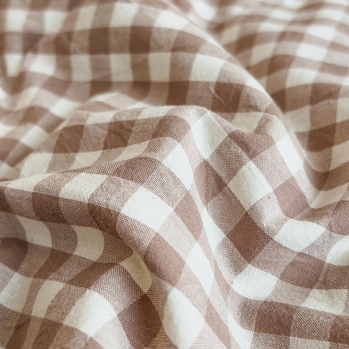 91家纺网 家纺一手货源 找家纺 宝士康家纺 2025新款10A抗菌无印风夏被 被子被芯 咖小格