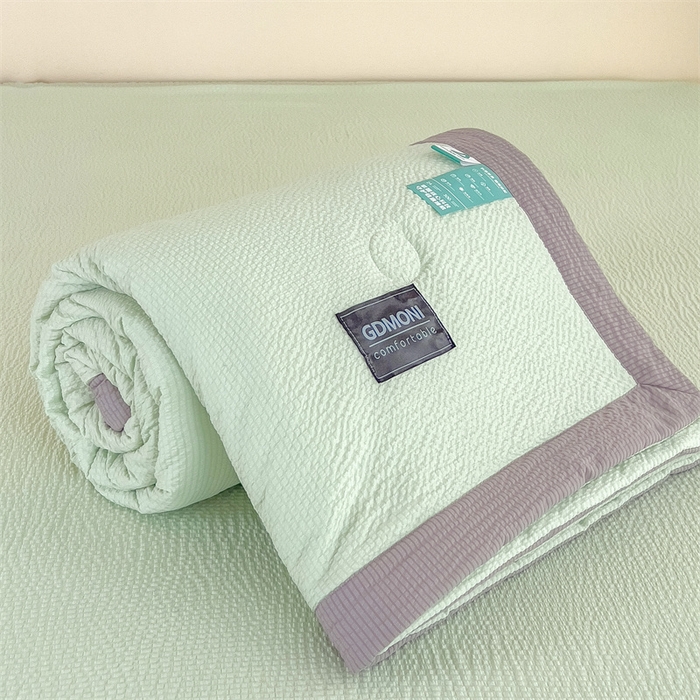 91家纺网 家纺一手货源 找家纺 宝士康家纺 2025新款10A抗菌泡泡棉大豆夏被 被子被芯 绿色