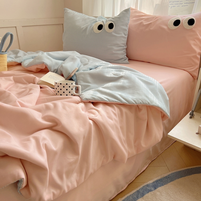 91家纺网 家纺一手货源 找家纺 慕尚家纺 2025新款大眼萌仔夏被 大眼萌 粉蓝格