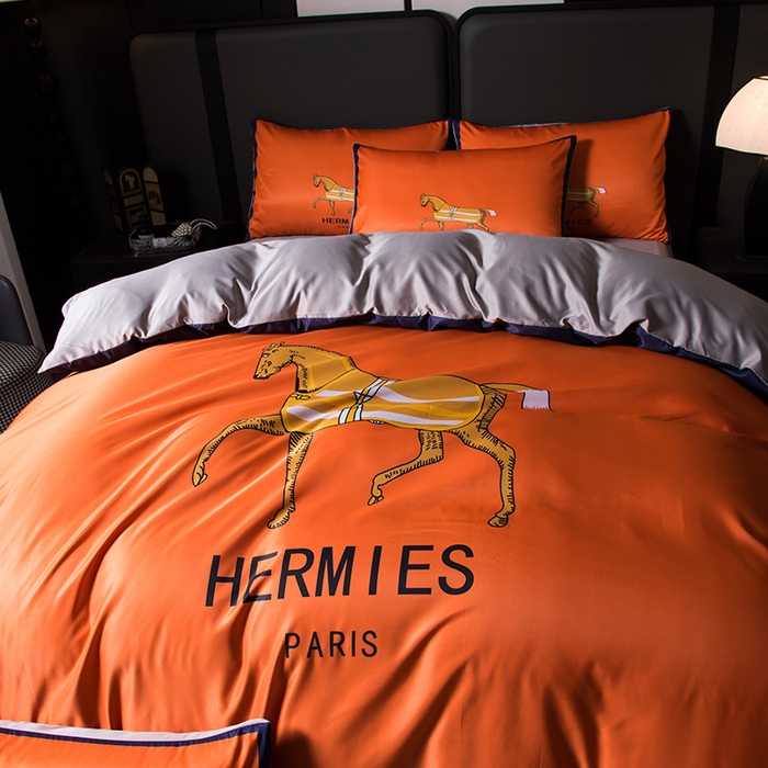 91家纺网 家纺一手货源 找家纺 爵仕家纺 2025新款轻奢潮牌水洗真丝四件套 皇家马