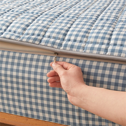 苏拉家居 2025新款无印风拉链式可拆6面全包夹棉绗缝床笠 蓝灰小格 - 一面夹棉