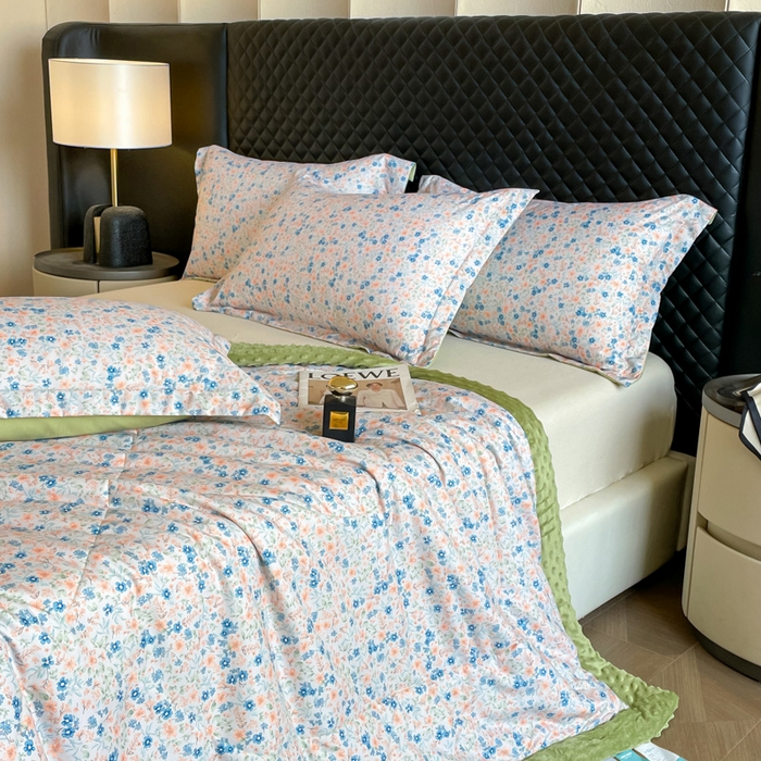 91家纺网 家纺一手货源 找家纺 宝士康家纺 2025新款10A抗菌双层纱豆豆绒夏被 朝花夕拾