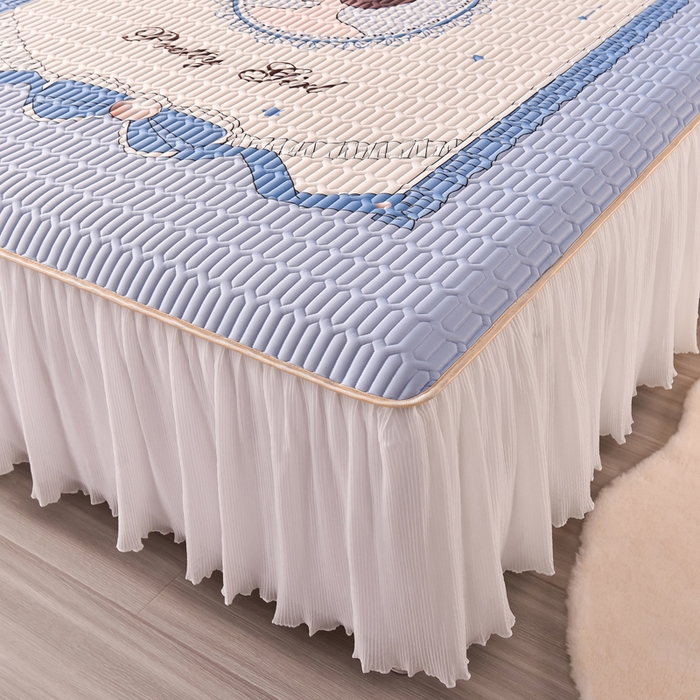 91家纺网 家纺一手货源 找家纺 炫拼家纺 2025新款凉感丝印花床裙款乳胶凉席三件套 艾莉公主