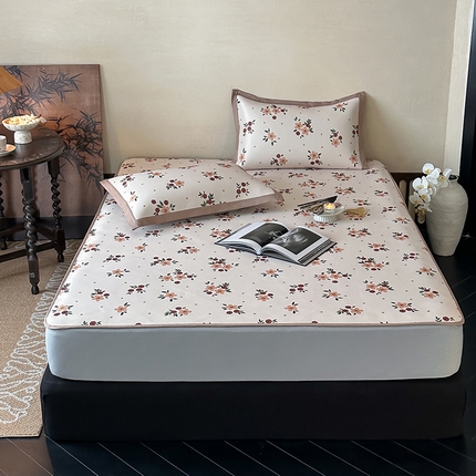 91家纺网 家纺一手货源 找家纺 （总）三味舒屋 2025新款抗菌防螨小花卉系列900D高端印花冰藤凉席