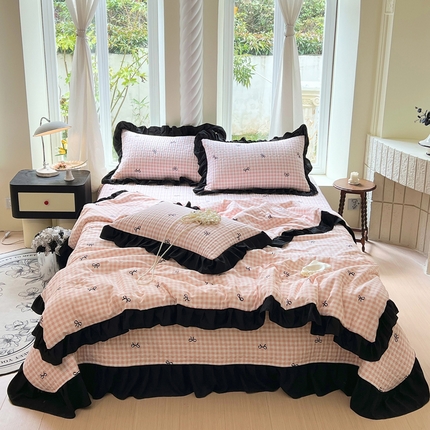 91家纺网 家纺一手货源 找家纺 慕希 2025新款水洗棉花边夏被款夏凉被空调被床盖夏被四件套 赫本-蝴蝶结粉