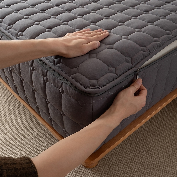 91家纺网 家纺一手货源 找家纺 叠派家纺 2025新款5A抗菌A类夹棉床笠经典款防水款系列 五面夹棉-经典格星空灰