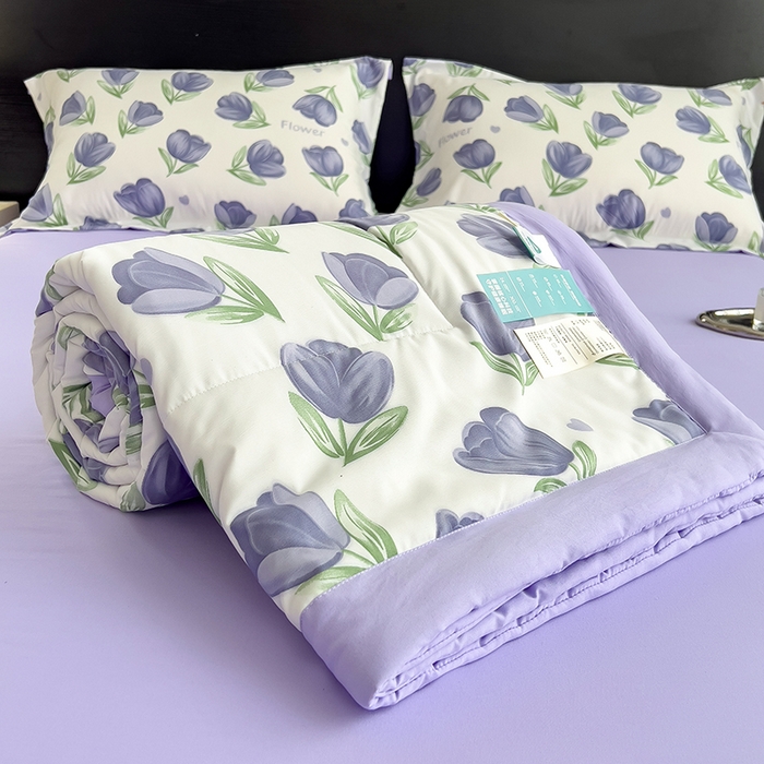 91家纺网 家纺一手货源 找家纺 宝士康家纺 2025新款10A抗菌双层纱印花夏被 郁金紫