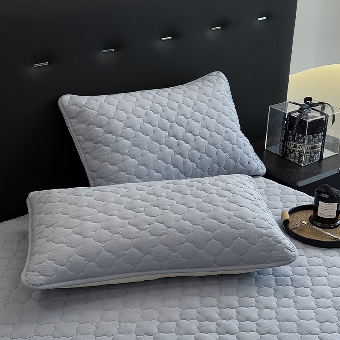 91家纺网 家纺一手货源 找家纺 叠派家纺 2025新款5A抗菌A类夹棉床笠经典款防水款系列 灰蓝-梅花经典款