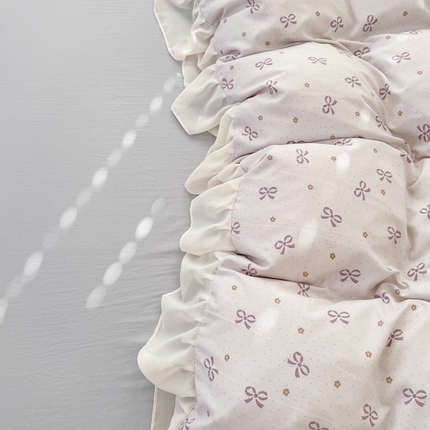 91家纺网 家纺一手货源 找家纺 （总）苏拉家居 2025新款雪纺花边云感提花针织双层纱四件套