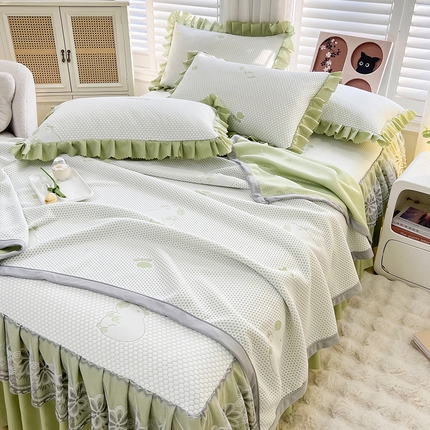 91家纺网 家纺一手货源 找家纺 （总）2025新款A类冰豆豆提花凉席床盖 床裙款