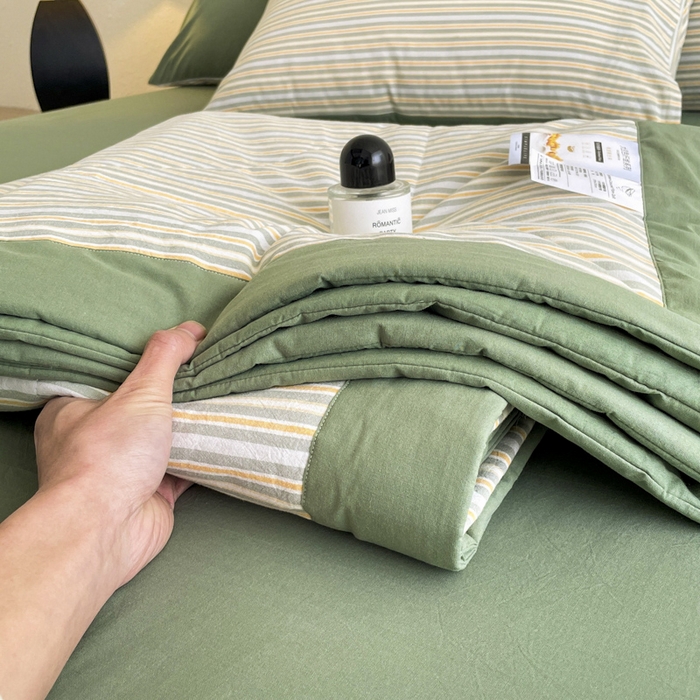 91家纺网 家纺一手货源 找家纺 宝士康家纺 2025新款10A抗菌无印风夏被 被子被芯 小绿条