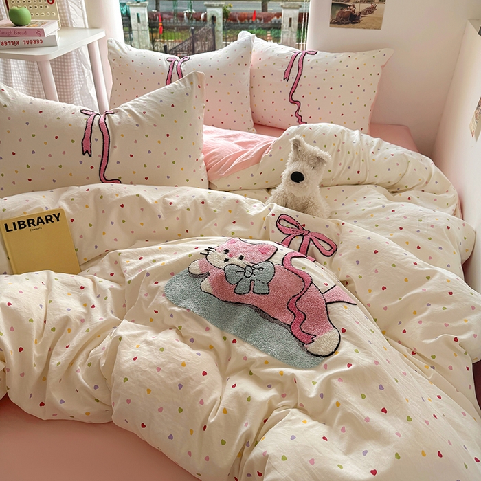 91家纺网 家纺一手货源 找家纺 耀达家居 2025新款A类水洗棉毛巾绣四件套 甜心猫咪