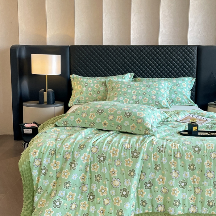 91家纺网 家纺一手货源 找家纺 宝士康家纺 2025新款10A抗菌双层纱豆豆绒夏被 花开半夏