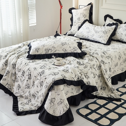 蝶帕家纺 2025新款法式赫本风韩版花边床盖款夏被四件套 水墨玫瑰