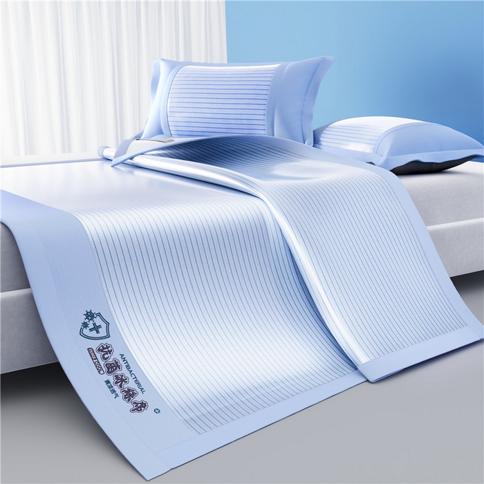 91家纺网 家纺一手货源 找家纺 2025新款清凉舒适负离子抗菌冰丝席凉席席子 抗菌蓝色