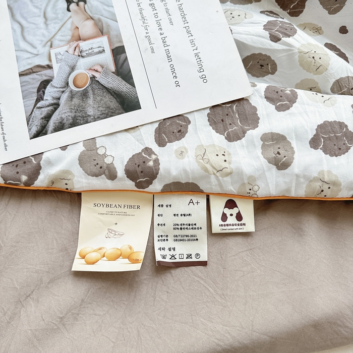 91家纺网 家纺一手货源 找家纺 富艺隆 2025新款A类水洗棉双层纱夏被水洗棉麻空调被直播爆款大豆夏被 萌萌狗