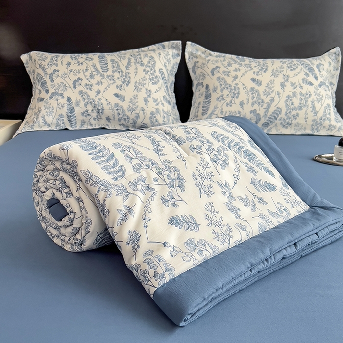 91家纺网 家纺一手货源 找家纺 宝士康家纺 2025新款10A抗菌双层纱印花夏被 青花瓷