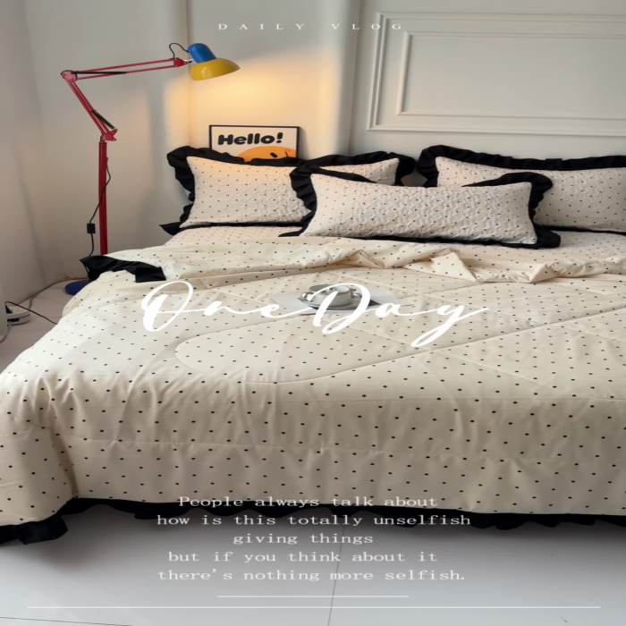 91家纺网 家纺一手货源 找家纺 蝶帕家纺 2025新款法式赫本风韩版花边床盖款夏被四件套 点点爱