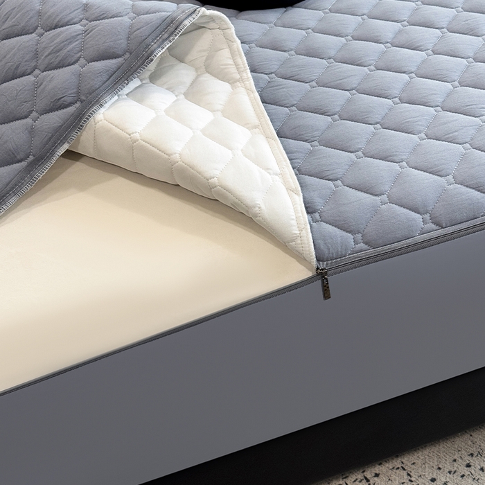 91家纺网 家纺一手货源 找家纺 叠派家纺 2025新款5A抗菌A类夹棉床笠经典款防水款系列 月光灰-小格子经典款