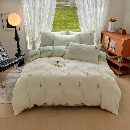 91家纺网 家纺一手货源 找家纺 （总）灰鲸 2025新款泡泡纱郁金香、蝴蝶结满绣系列套件