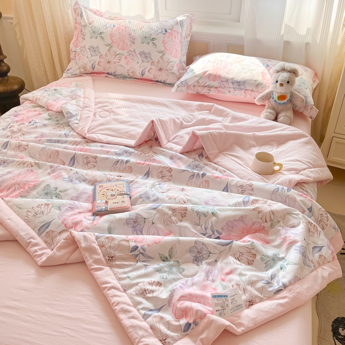 91家纺网 家纺一手货源 找家纺 宝士康家纺 2025新款水洗棉超声波压花夏被 被子被芯 春风十里