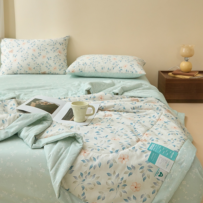 91家纺网 家纺一手货源 找家纺 宝士康家纺 2025新款10A抗菌全棉夏被四件套（床单款） 沁心田园