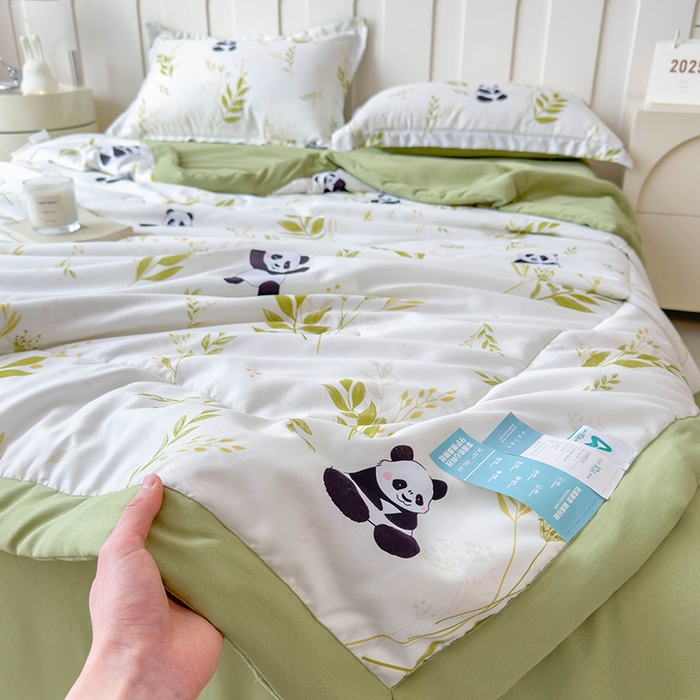 91家纺网 家纺一手货源 找家纺 宝士康家纺 2025新款10A抗菌针织夏被 熊猫乐园