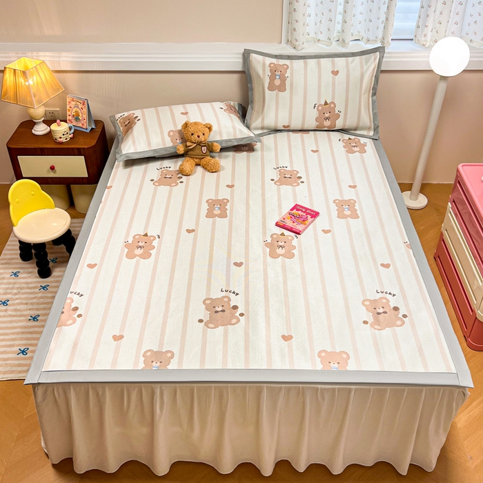 91家纺网 家纺一手货源 找家纺 慕尚家纺 2025新款数码印花床席床笠款冰藤席 床席款-小熊物语