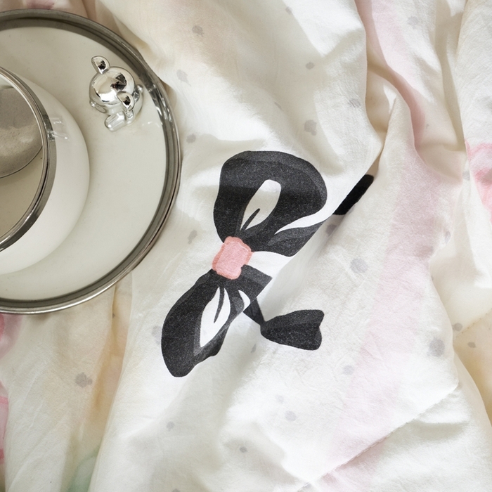 91家纺网 家纺一手货源 找家纺 蝶帕家纺 2025新款法式赫本风韩版花边床盖款夏被四件套 公主梦境