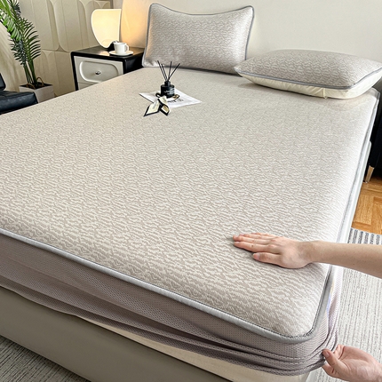 91家纺网 家纺一手货源 找家纺 （总）摩妮卡2025新款A类抗菌冰丝凉席席子三件套--床笠款