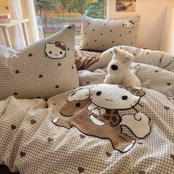 91家纺网 家纺一手货源 找家纺 耀达家居 2025新款A类水洗棉毛巾绣四件套 美拉德凯蒂