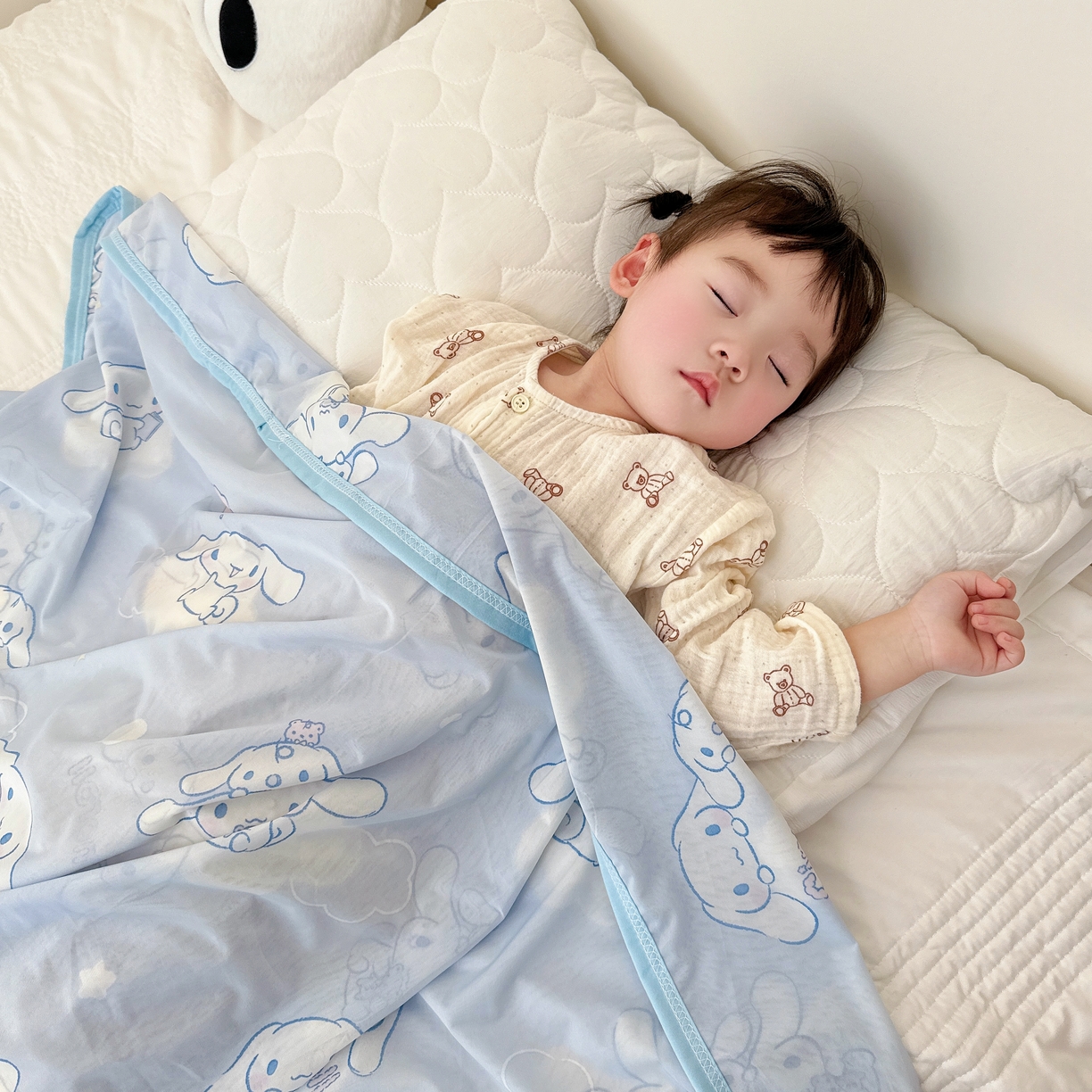 91家纺网 家纺一手货源 找家纺 兜米家居 2025新款三丽鸥夏季新品凉感毯盖毯 玉桂狗