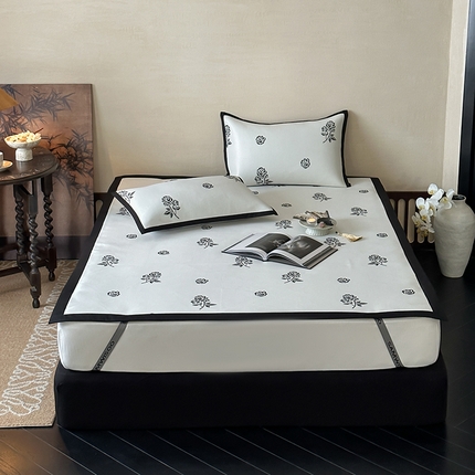 91家纺网 家纺一手货源 找家纺 （总）三味舒屋 2025新款抗菌防螨小花卉系列900D高端印花冰藤凉席