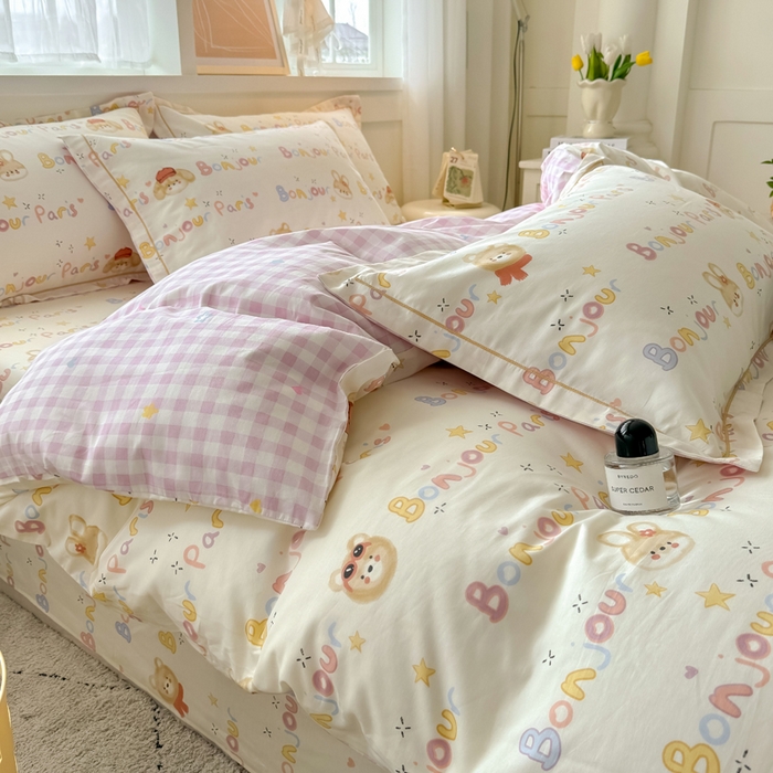 91家纺网 家纺一手货源 找家纺 红粉佳人家纺 2025新款12868纯棉系列全棉四件套 奶乎狗狗