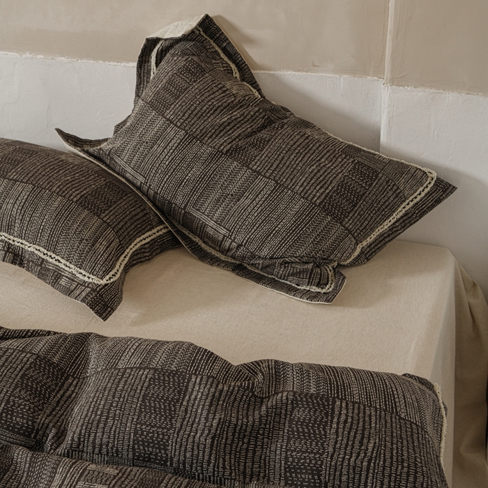 91家纺网 家纺一手货源 找家纺 简家居 2025新款棉麻四件套 幻影·黑金