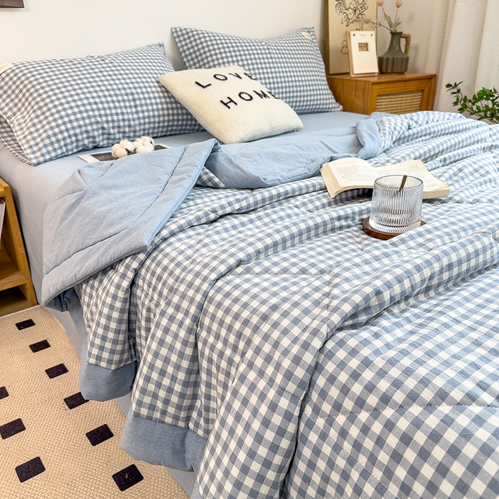 91家纺网 家纺一手货源 找家纺 宝士康家纺 2025新款10A抗菌无印风夏被 被子被芯 天蓝小格