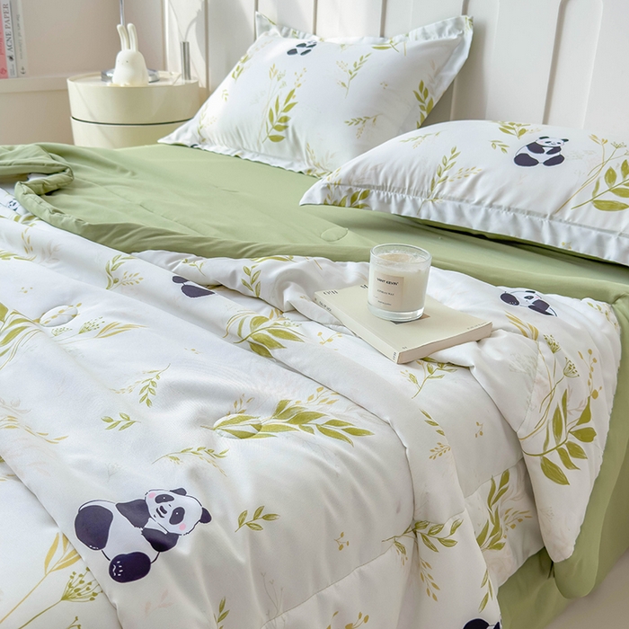 91家纺网 家纺一手货源 找家纺 宝士康家纺 2025新款10A抗菌针织夏被 熊猫乐园