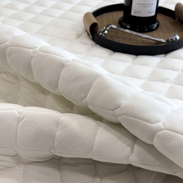 91家纺网 家纺一手货源 找家纺 叠派家纺 2025新款5A抗菌A类夹棉床笠经典款防水款系列 莹月白-小格子经典款