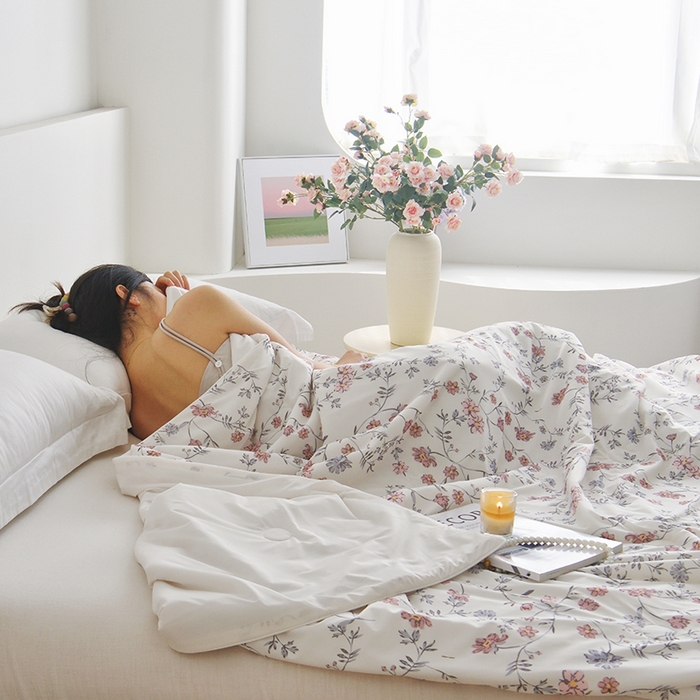 91家纺网 家纺一手货源 找家纺 梦恬佳 2025新款印花凉感丝夏凉被 春上