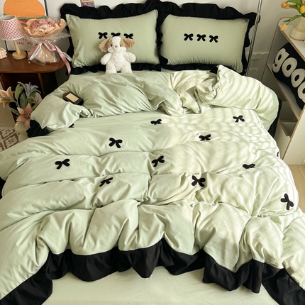 91家纺网 家纺一手货源 找家纺 （总）子钦家纺 2025新款水洗棉云朵棉韩版花边毛巾绣床单，床笠，床裙四件套-蝴蝶结系列