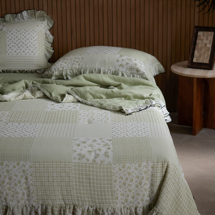 91家纺网 家纺一手货源 找家纺 安莱生活 2025新款全棉精梳棉双层纱绉纱数码印花夏凉被 百家布-绿  夏被