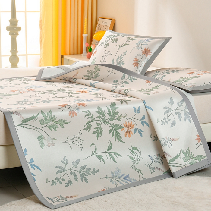 91家纺网 家纺一手货源 找家纺 简一 2025新款A类碳光印花数码冰丝凉席系列-床单款 花间细雨