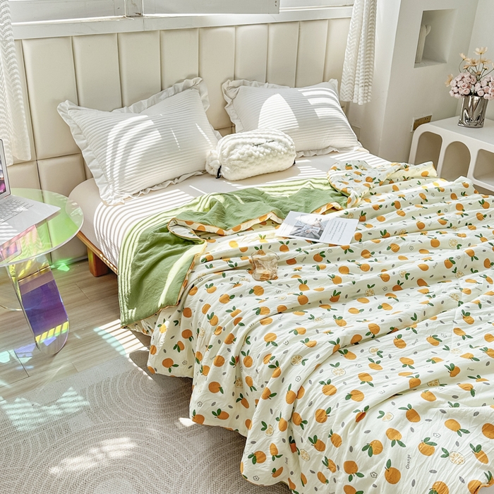 91家纺网 家纺一手货源 找家纺 富艺隆 2025新款A类水洗棉双层纱夏被水洗棉麻空调被直播爆款大豆夏被 小橘子