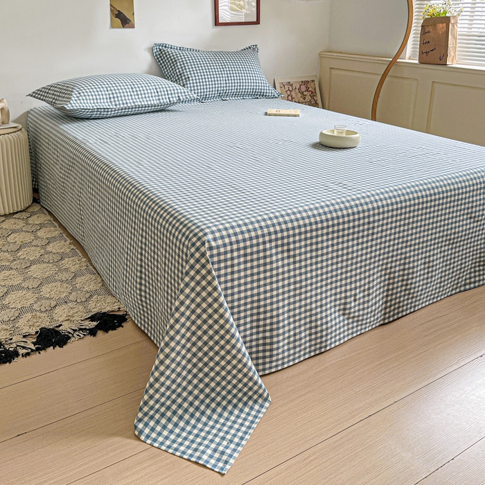 91家纺网 家纺一手货源 找家纺 久云居 2025新款亲肤舒适全棉色织防水床单 浅兰小格